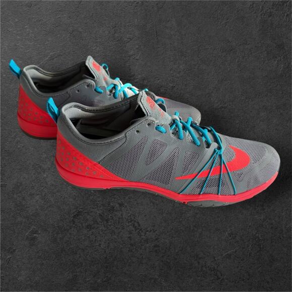 Nike Sneaker Free Cross Compete Women's Gray and Red Training Shoe SZ/7.5 - Picture 2 of 11